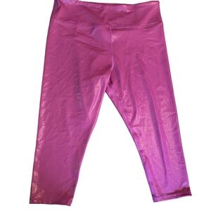 Zyia Active Magenta Light & Tight High Rise Capri 30"  (Womens 20)